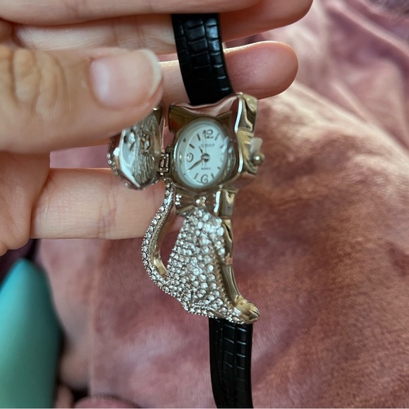 CAT WATCH BY GOSSIP WATCHES - Picture 3 of 3
